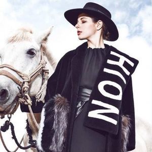 Meet your Posher, Yang